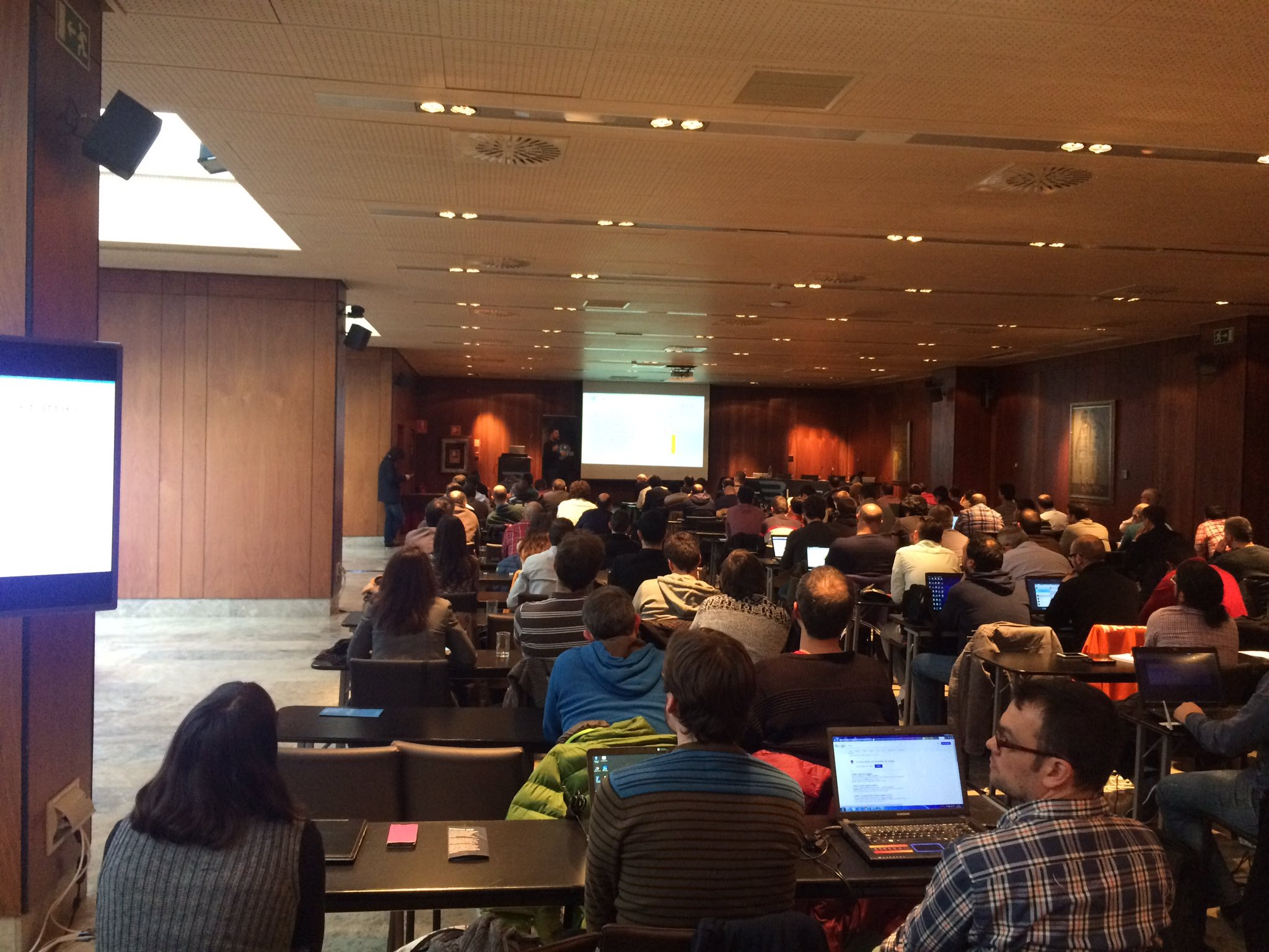 Portada de V Sh3llCON 2018